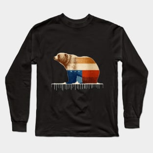 Ursus arctos, symbol of Alaska, in the colors of the American flag Long Sleeve T-Shirt